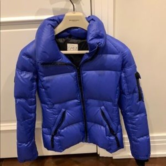 Gorgeous cobolt blue down jacket - Picture 2 of 6